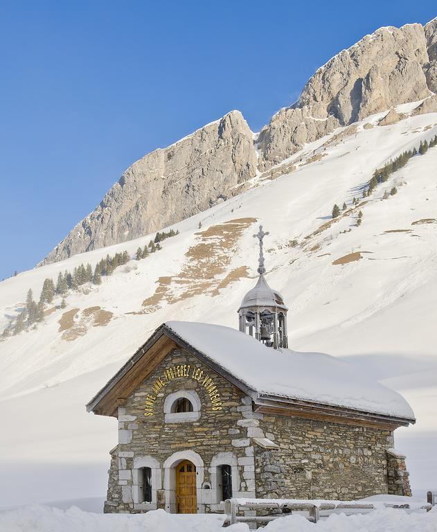 Les Rhodos Hotel La Clusaz Eksteriør billede