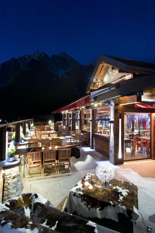 Les Rhodos Hotel La Clusaz Eksteriør billede