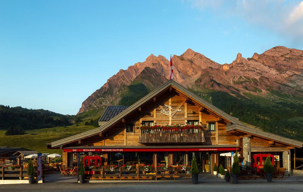 Les Rhodos Hotel La Clusaz Eksteriør billede
